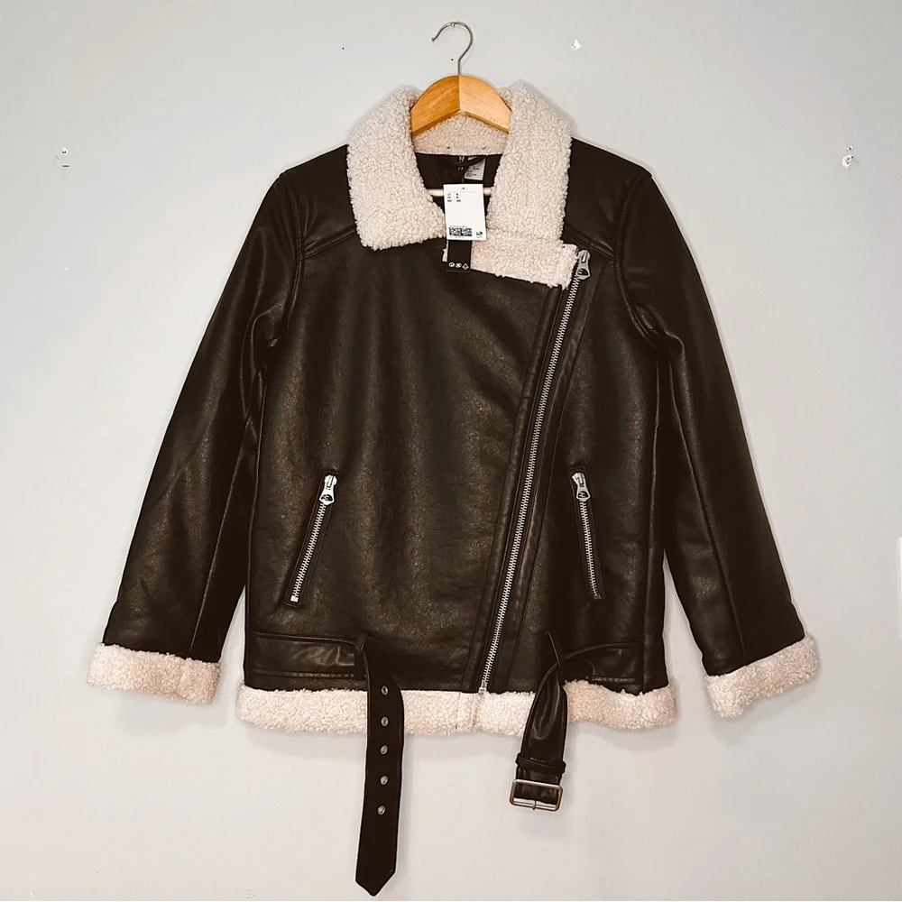 NWT H&M Aviator Teddy Fleece Jacket – Black/Beige, Size Small - Picture 4 of 7